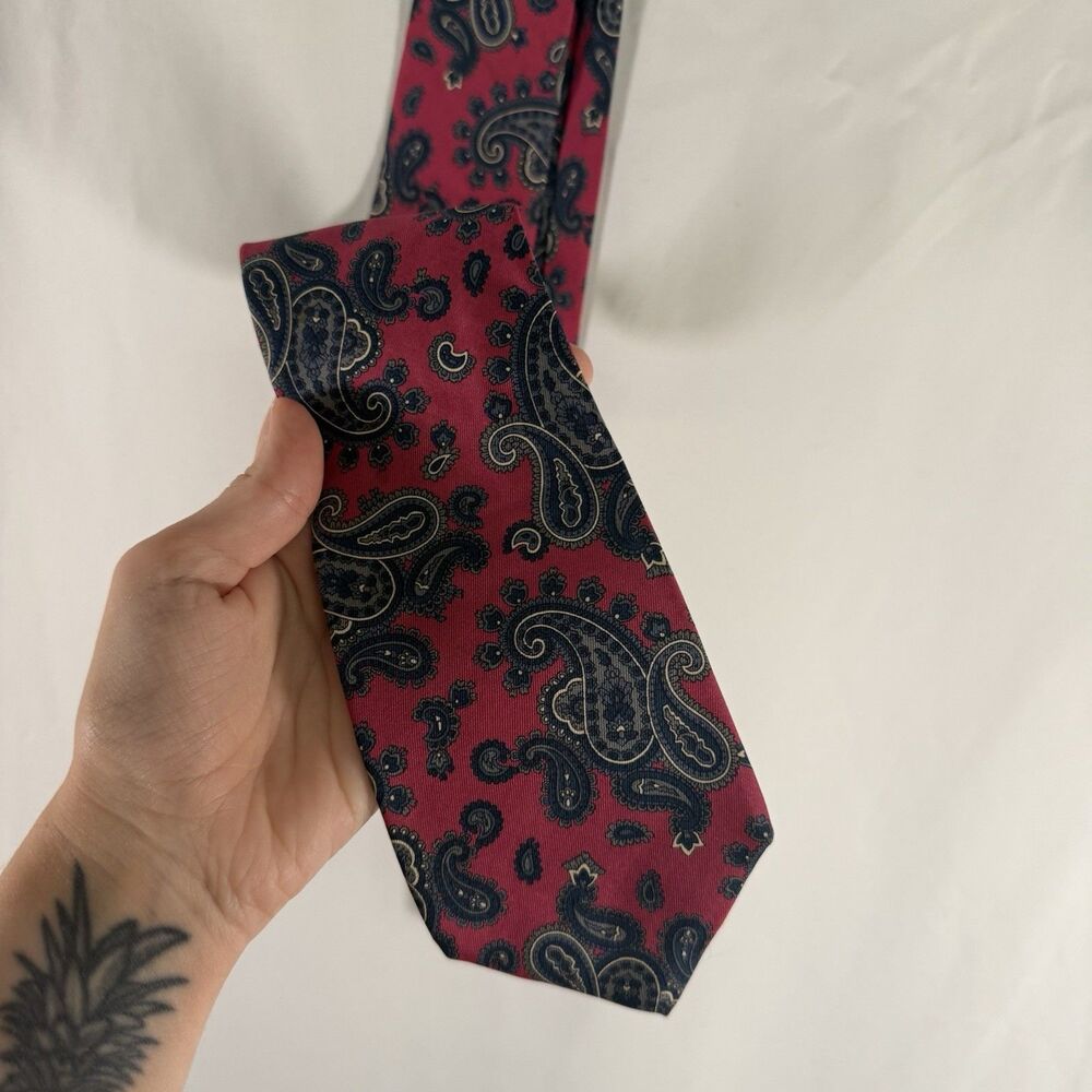 Vintage Saks Fifth Avenue Tie Men's 60" Pink Paisley Print 100% Silk Made USA